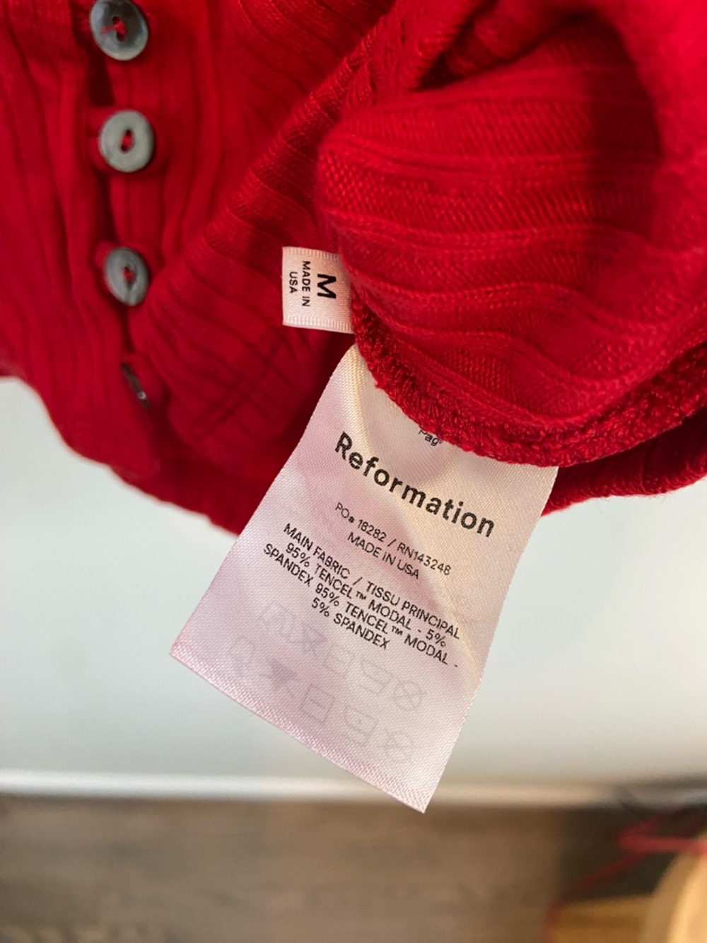 Reformation Red Ribbed Button-Front V-Neck Crop Top - Picture 6 of 6